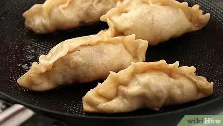 Image intitulée Steam Dumplings Without a Steamer Step 17