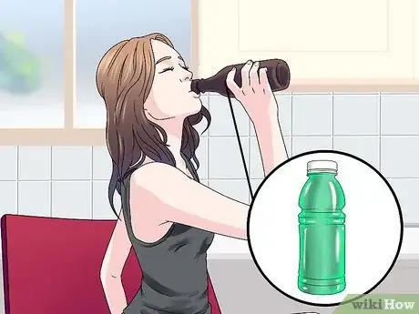 Image intitulée Stay Hydrated if You Have Food Poisoning Step 3