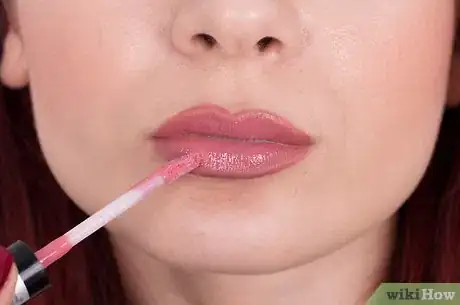 Image intitulée Make Lips Look Bigger Step 17