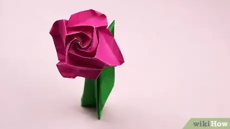 Image intitulée Fold a Paper Rose Step 50