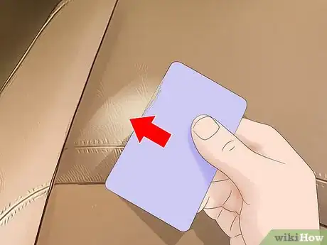 Image intitulée Get Glue off a Car Step 6