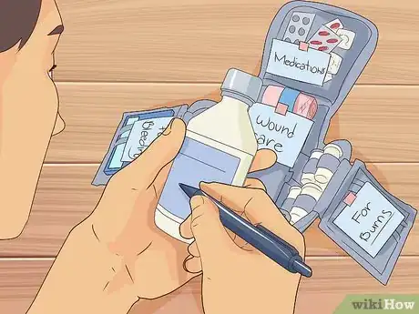 Image intitulée Create a Home First Aid Kit Step 10