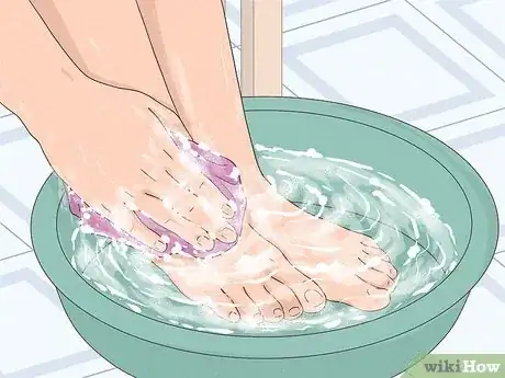 Image intitulée Clean Your Feet Step 3