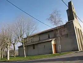 The church in Pouy-de-Touges