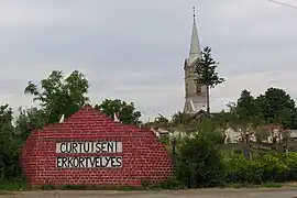 Entrance into Curtuișeni