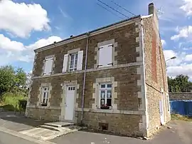 The town hall in Étalle