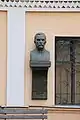 Bust monument to Lisenko