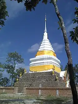 Phra That Doi Nok