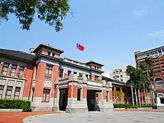 Former Shinchiku Prefecture Government Building (新竹州廳), Hsinchu City (1927)