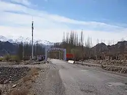 The road entrance to Kizilto Township