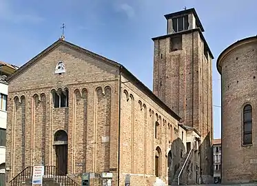 Il campanile from  Piazza Duomo