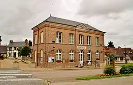 The town hall in Bully