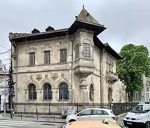 Nicolae Petrașcu House (1900-1904), Piața Romană no. 1