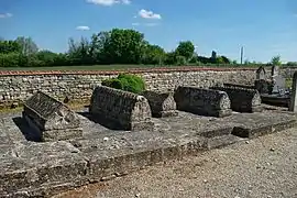 11th-12th century tombs in Pers