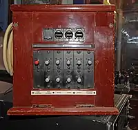 Early 1945 telephone exchange model N935 system featuring cordless operation.