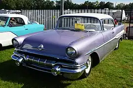 1957 Pontiac Chieftain Catalina hardtop coupe