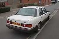 1989 Ford Sierra Sapphire GLS, with earlier red/white/amber rear lights (United Kingdom)