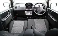 Nissan Otti interior