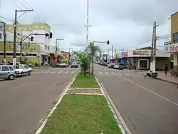 A view of Avenida Bernado Sayao (Bernado Sayao Avenue)