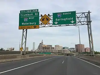 I-91 north at exit 32 (I-84 west) in Hartford, Connecticut