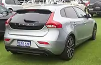 Facelift Volvo V40 T3 Momentum (AU)