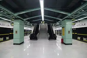 Platform of Dianshanhu Avenue station