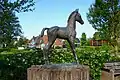 Horse statue by Maria van Everdingen [nl]