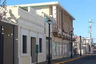 Heading north in Santa Isabel barrio-pueblo