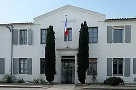 The town hall in Lagord