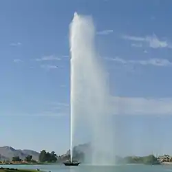 The fountain of Fountain Hills can shoot water to a height of up to 560 feet (170 m).