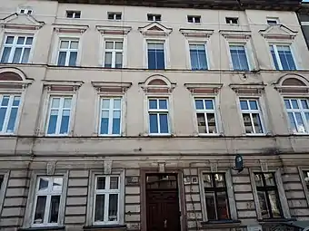 Frontage at Nr.53