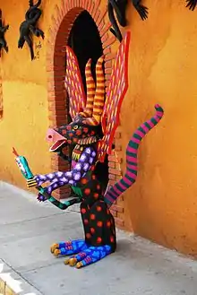 Large alebrije in San Martín Tilcajete