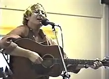 Alistair Hulett on stage at the 1996 Tamar Valley Folk Festival, George Town, Australia