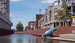 Bird sculpture by artist Anne Wenzel at the Marktplein