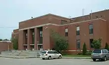 Cumberland St. side of building, prior to mid-2000s renovations