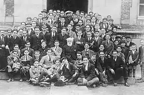Students of Pontevedra High School with the teacher Alfredo de la Iglesia, 1922.