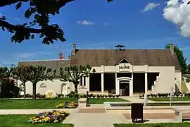 The town hall in Ambrault