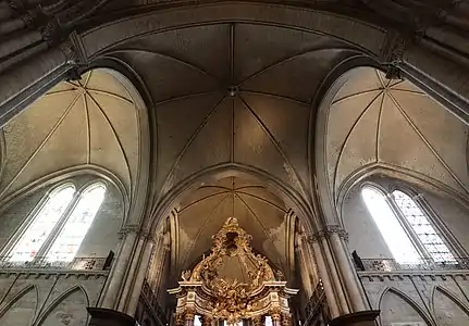 Vaults of the transept