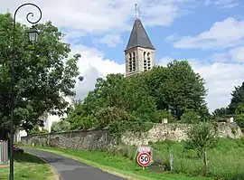 The road into Aulnoy