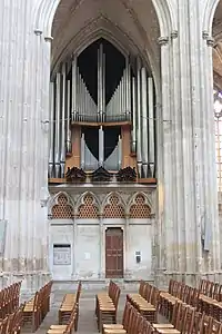 Grand organ