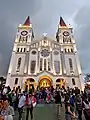 A view of the façade at night