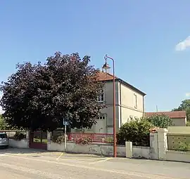 The town hall and school in Balléville