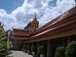 Wat Tri Thotsathep Worawihan, a prominent local temple