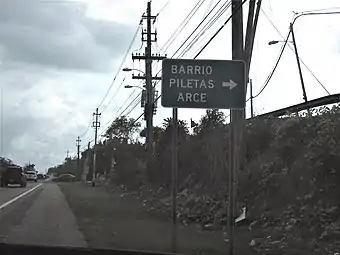 Sign for entrance to Piletas Arce barrio