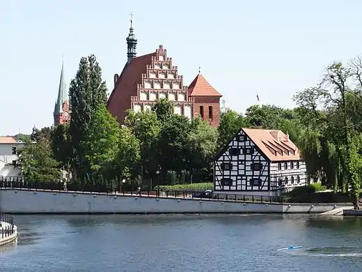 The White Granary with the cathedral in the background
