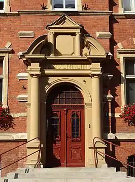 Detail of the portal on Kołłątaja street