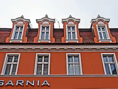 Zoom on the attic windows