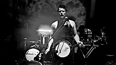 Joey Haynes (vocals, banjo, guitar (2012–2016))