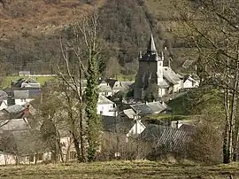 Beaudéan and the church of Saint-Martin