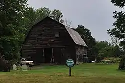 Foster Farm Barn